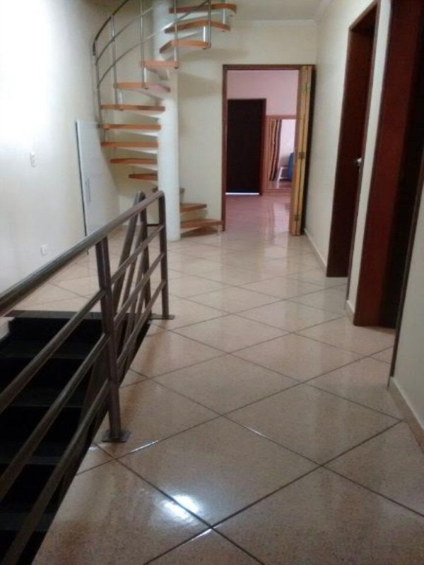 Sobrado à venda com 3 quartos, 252m² - Foto 8