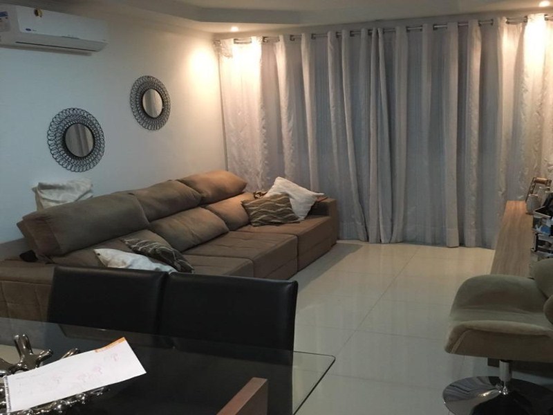 Sobrado à venda com 3 quartos, 125m² - Foto 1