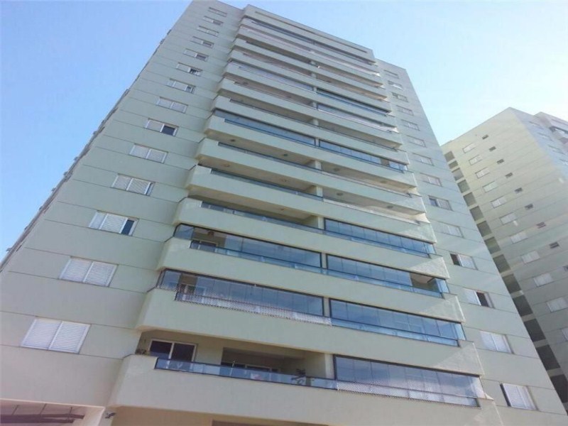 Apartamento à venda com 2 quartos, 67m² - Foto 10