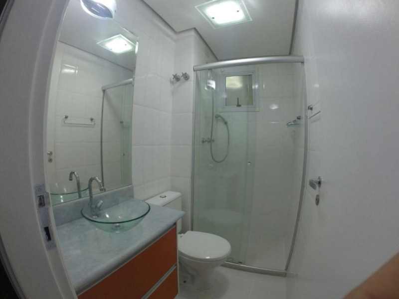 Apartamento à venda com 2 quartos, 67m² - Foto 28