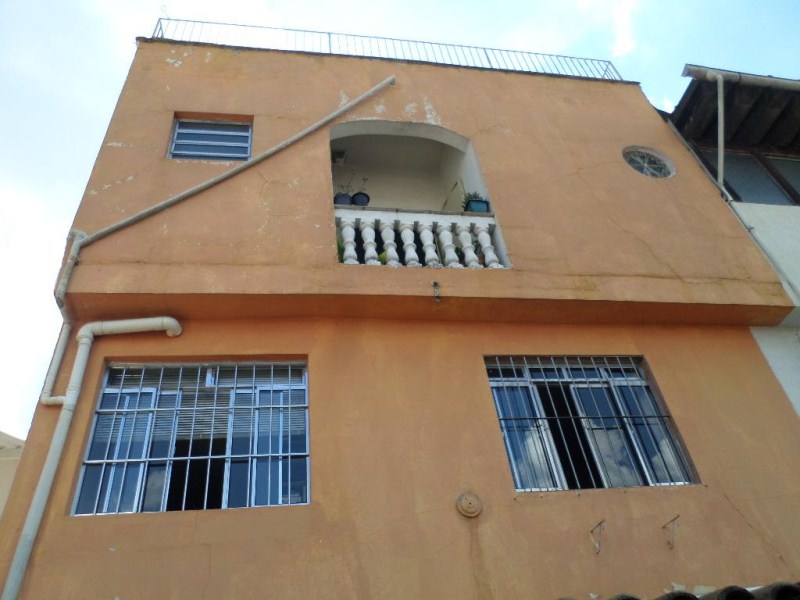 Sobrado à venda com 2 quartos, 190m² - Foto 37