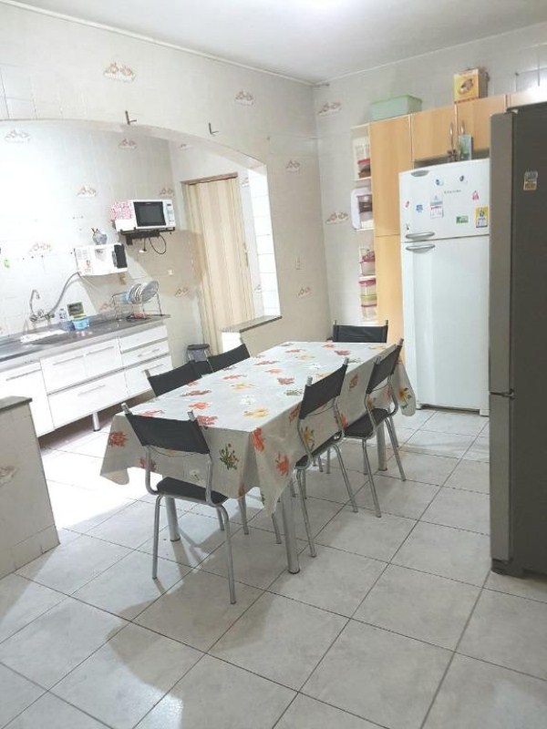 Sobrado à venda com 3 quartos, 100m² - Foto 11