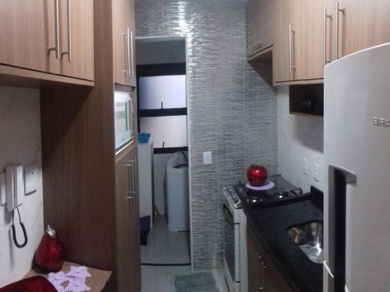 Apartamento à venda com 2 quartos, 62m² - Foto 9