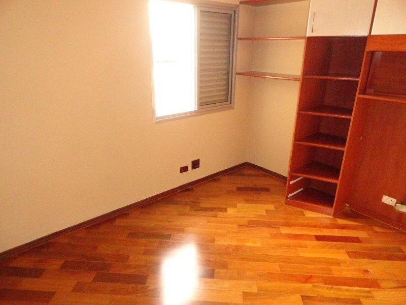 Apartamento à venda com 3 quartos, 138m² - Foto 32