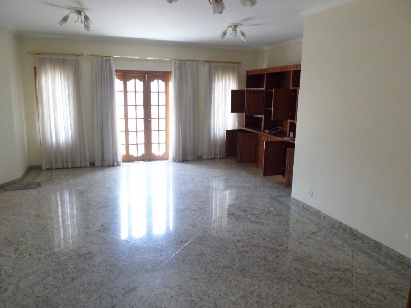 Casa à venda com 3 quartos, 450m² - Foto 6