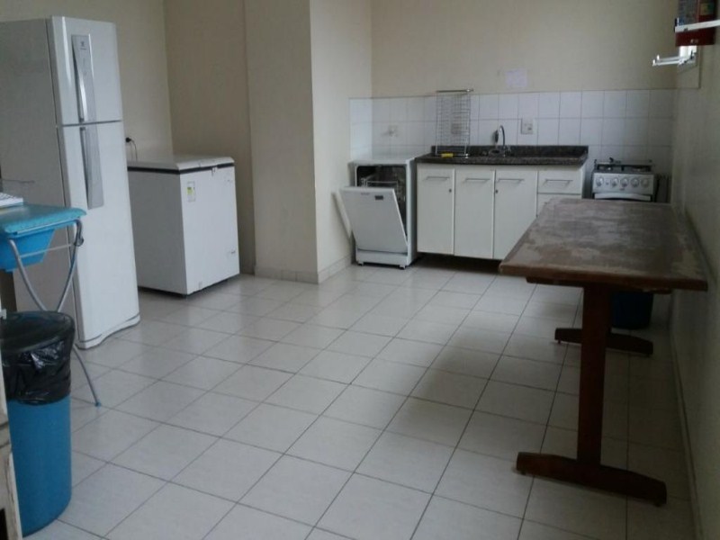 Apartamento à venda com 2 quartos, 67m² - Foto 1