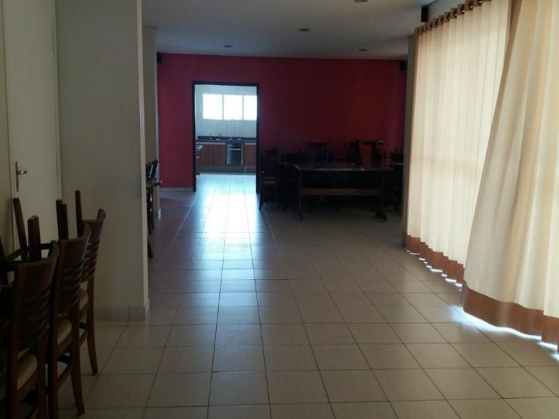 Apartamento à venda com 2 quartos, 67m² - Foto 3