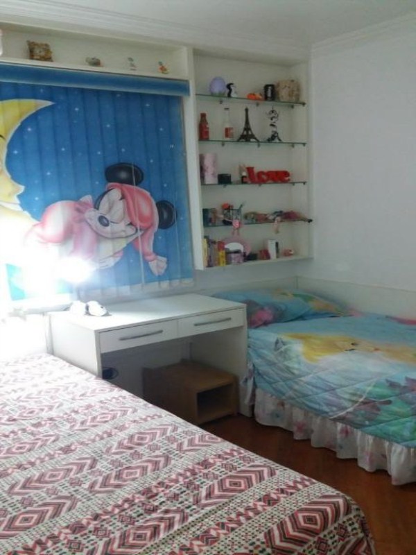 Apartamento à venda com 2 quartos, 67m² - Foto 13