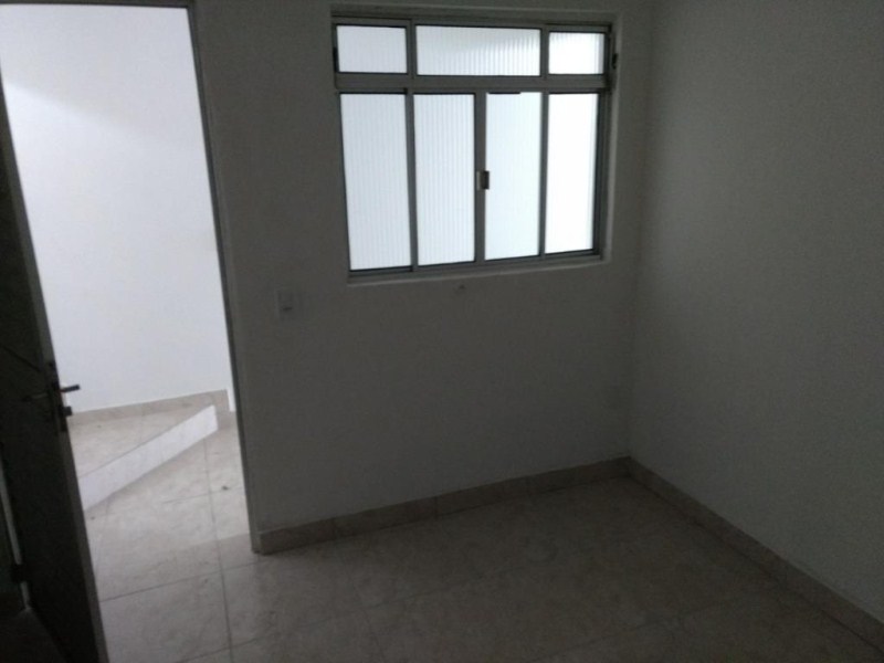 Apartamento à venda com 2 quartos, 140m² - Foto 4