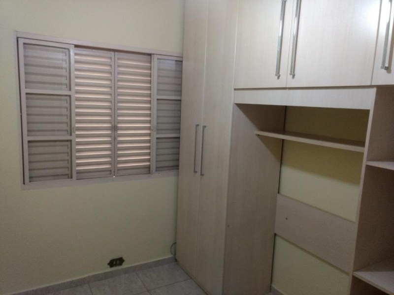 Casa à venda com 3 quartos, 180m² - Foto 13