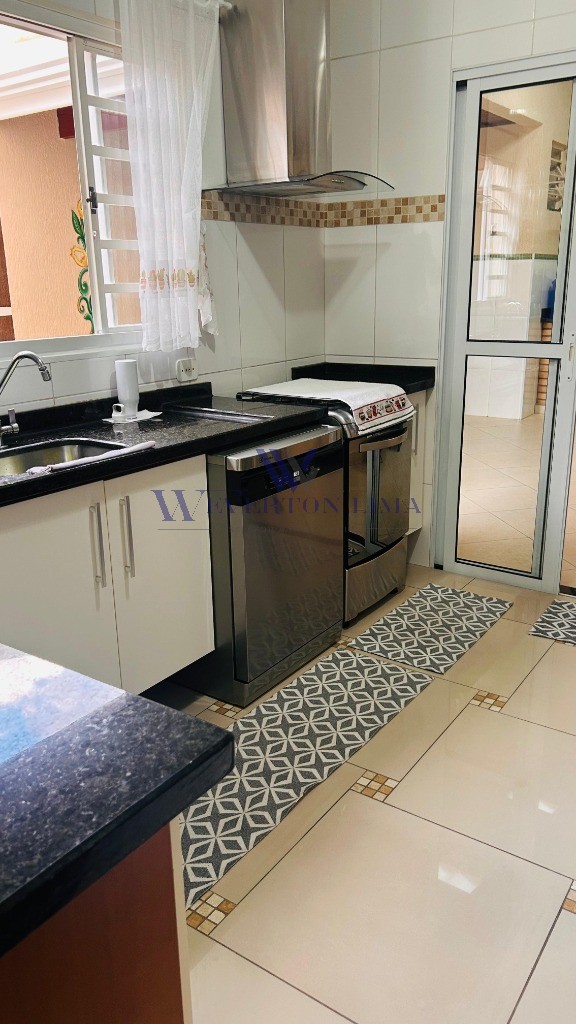 Casa, 3 quartos, 142 m² - Foto 6