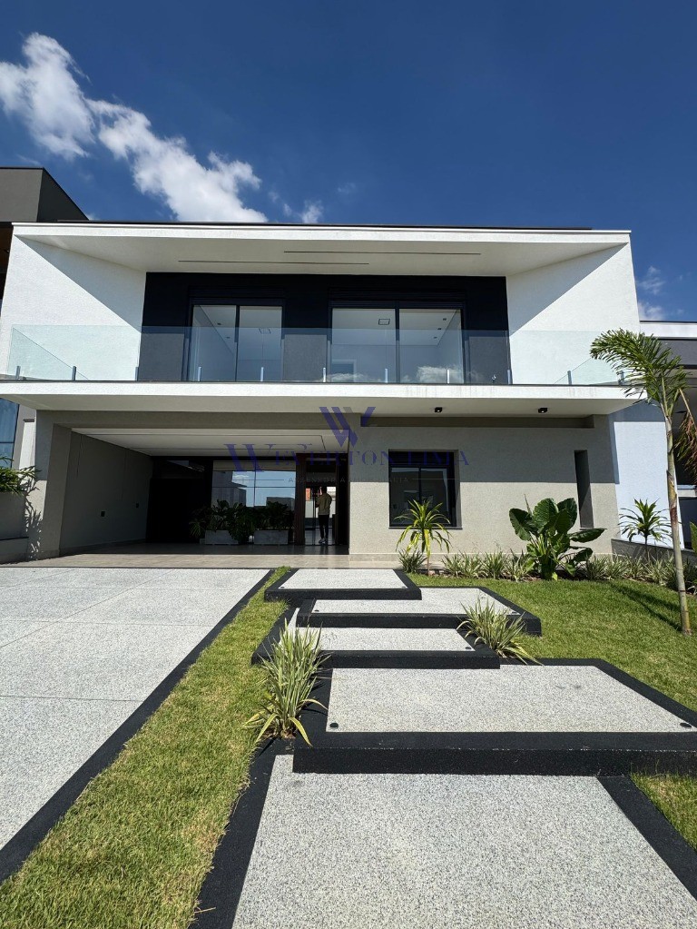 Casa, 4 quartos, 275 m² - Foto 1