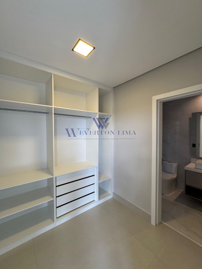Casa, 4 quartos, 275 m² - Foto 35