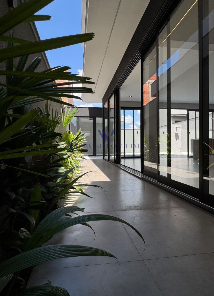 Casa, 4 quartos, 275 m² - Foto 31
