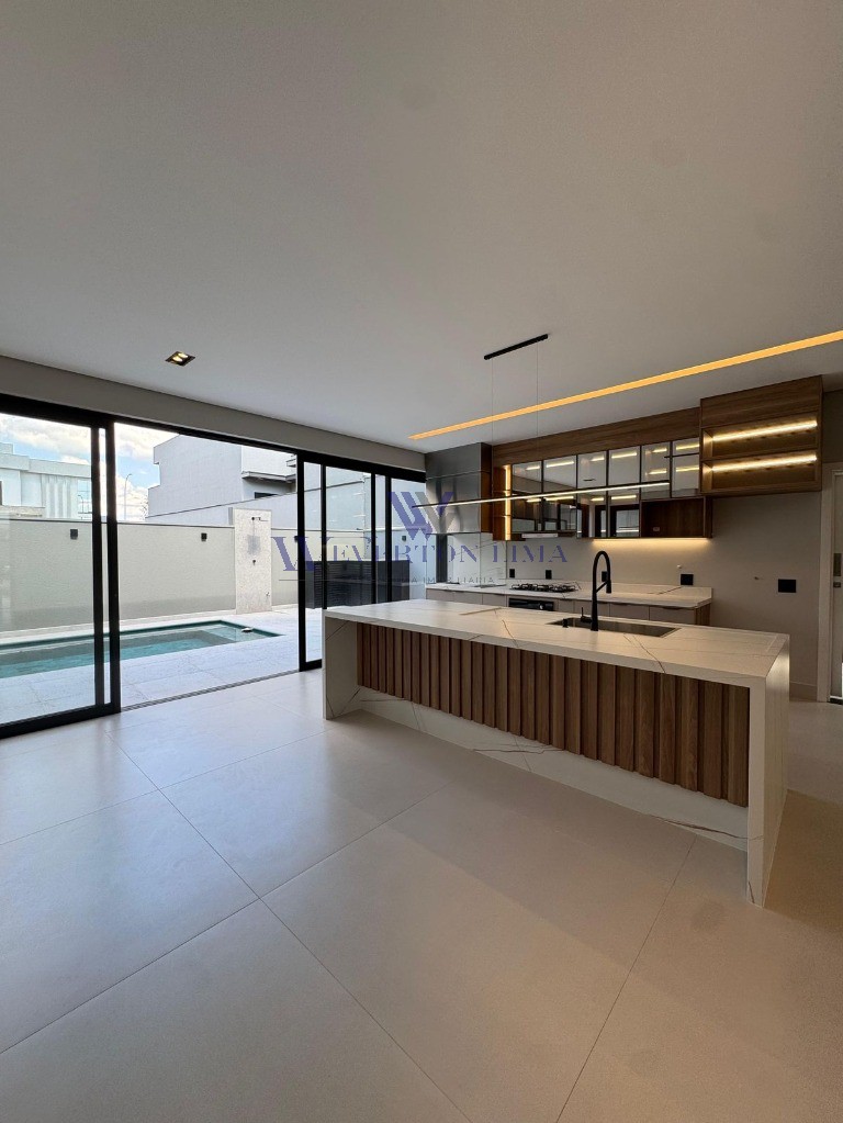 Casa, 4 quartos, 275 m² - Foto 6