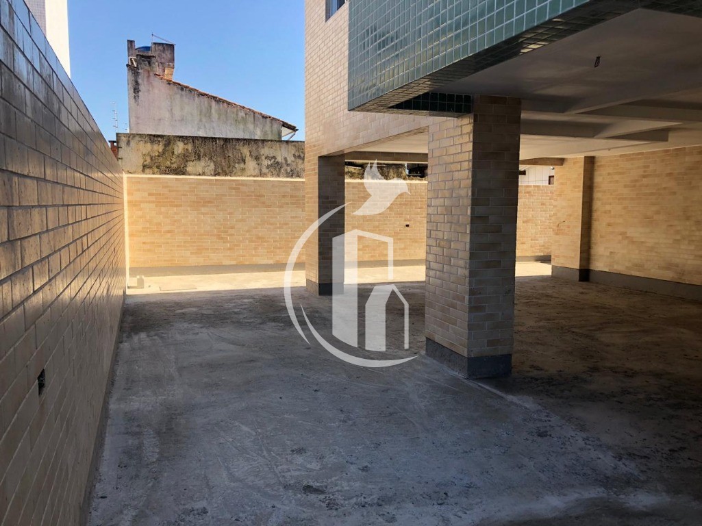 Apartamento à venda com 2 quartos, 67m² - Foto 29