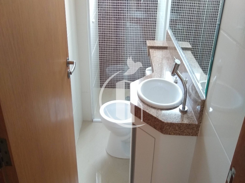 Apartamento à venda com 2 quartos, 80m² - Foto 19