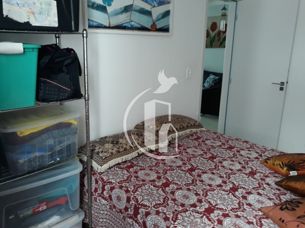 Apartamento à venda com 2 quartos, 80m² - Foto 17