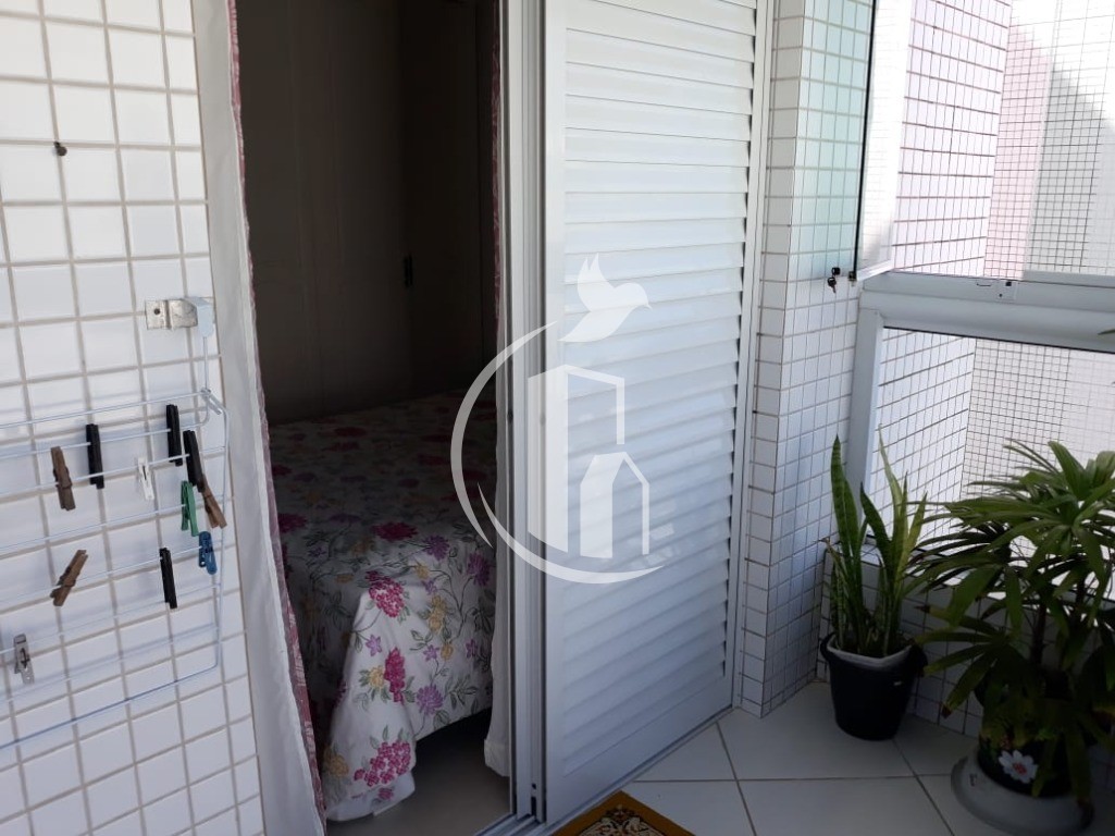 Apartamento à venda com 2 quartos, 80m² - Foto 25