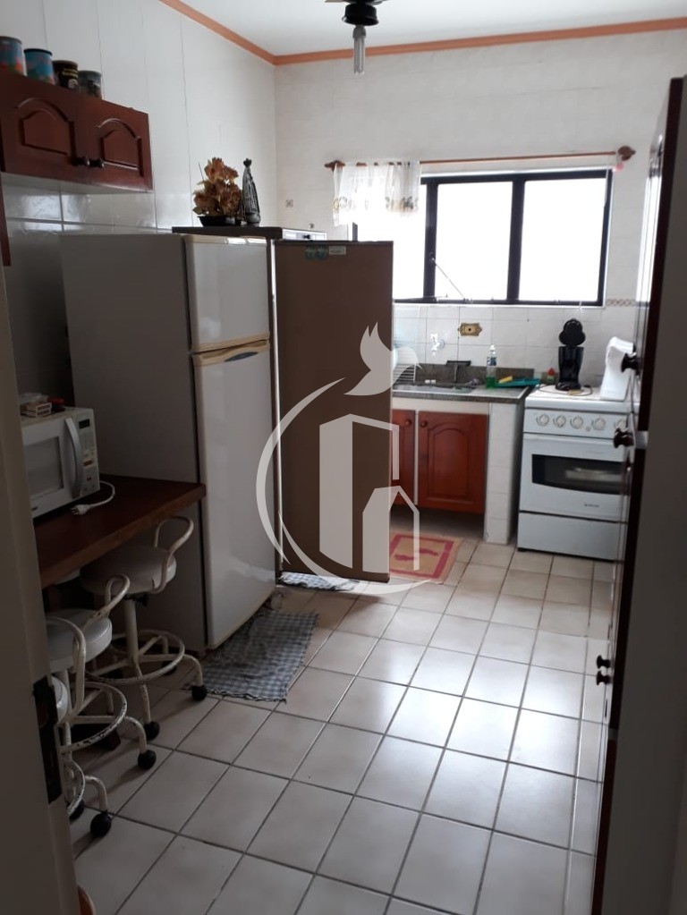 Apartamento à venda com 3 quartos, 146m² - Foto 15