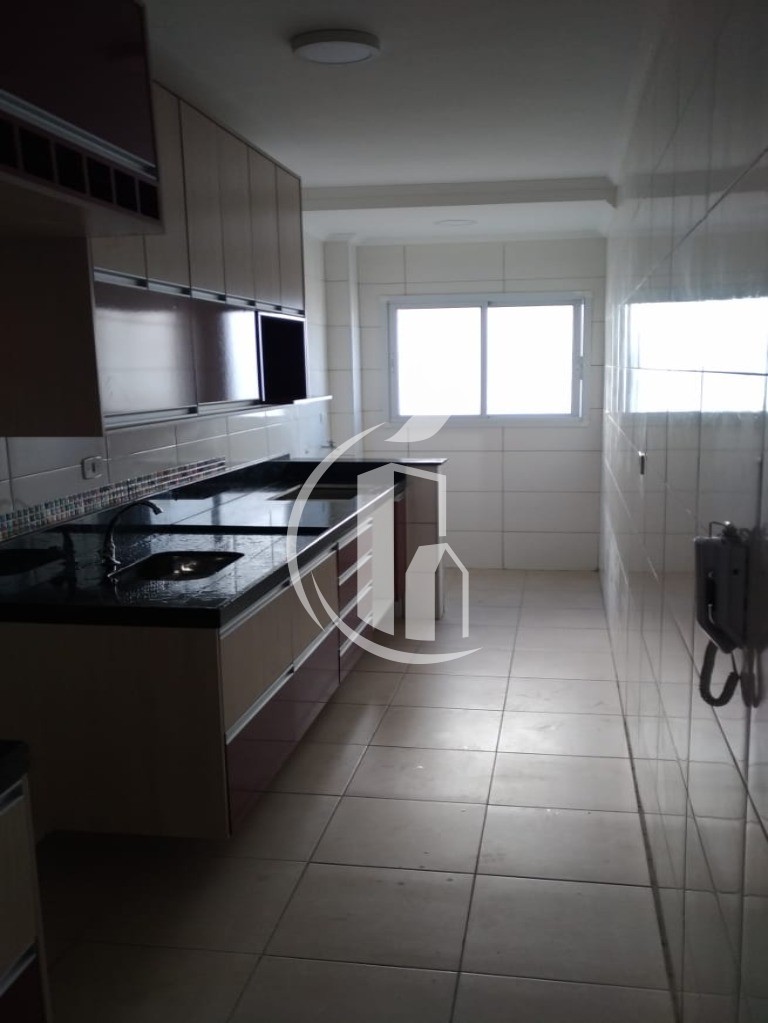 Apartamento à venda com 2 quartos, 70m² - Foto 7