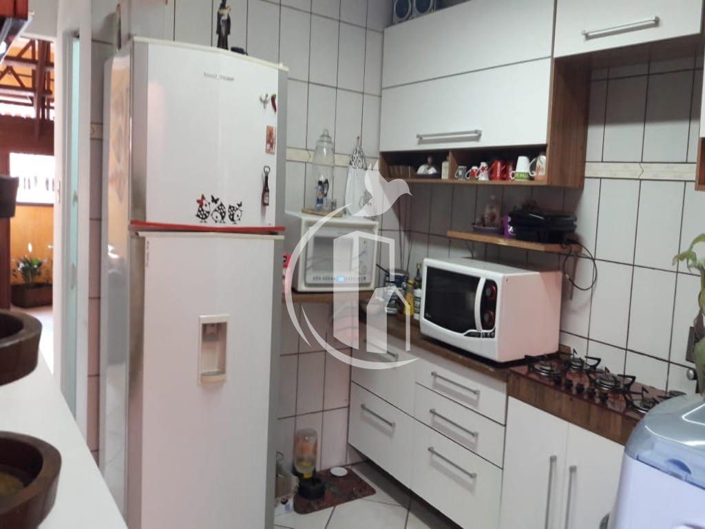 Casa à venda com 3 quartos, 142m² - Foto 17