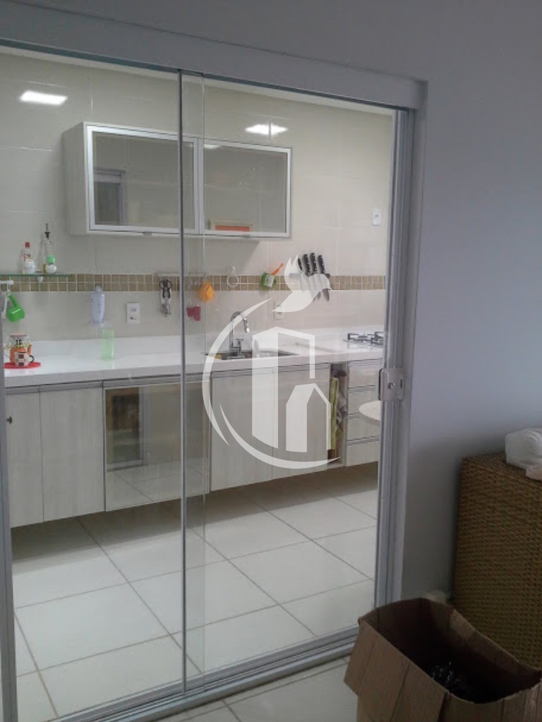 Apartamento à venda com 2 quartos, 78m² - Foto 15