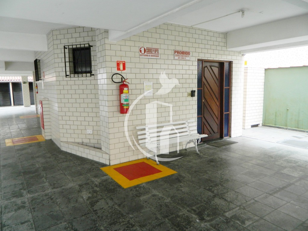 Apartamento à venda com 1 quarto, 40m² - Foto 4