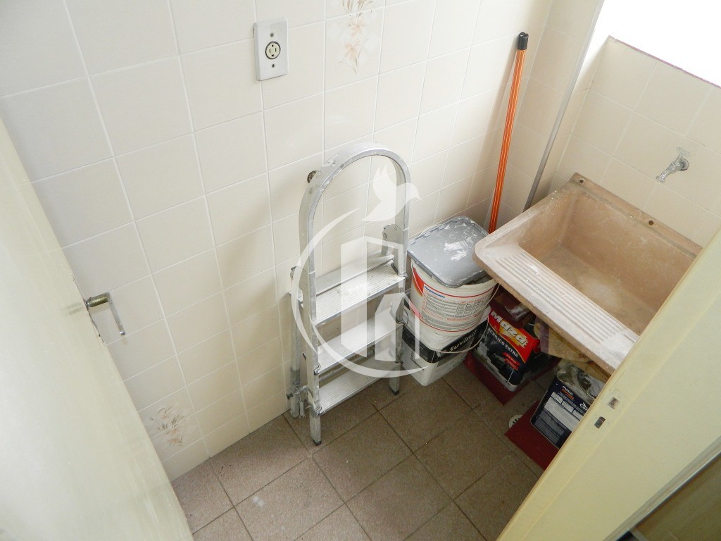 Apartamento à venda com 1 quarto, 40m² - Foto 12