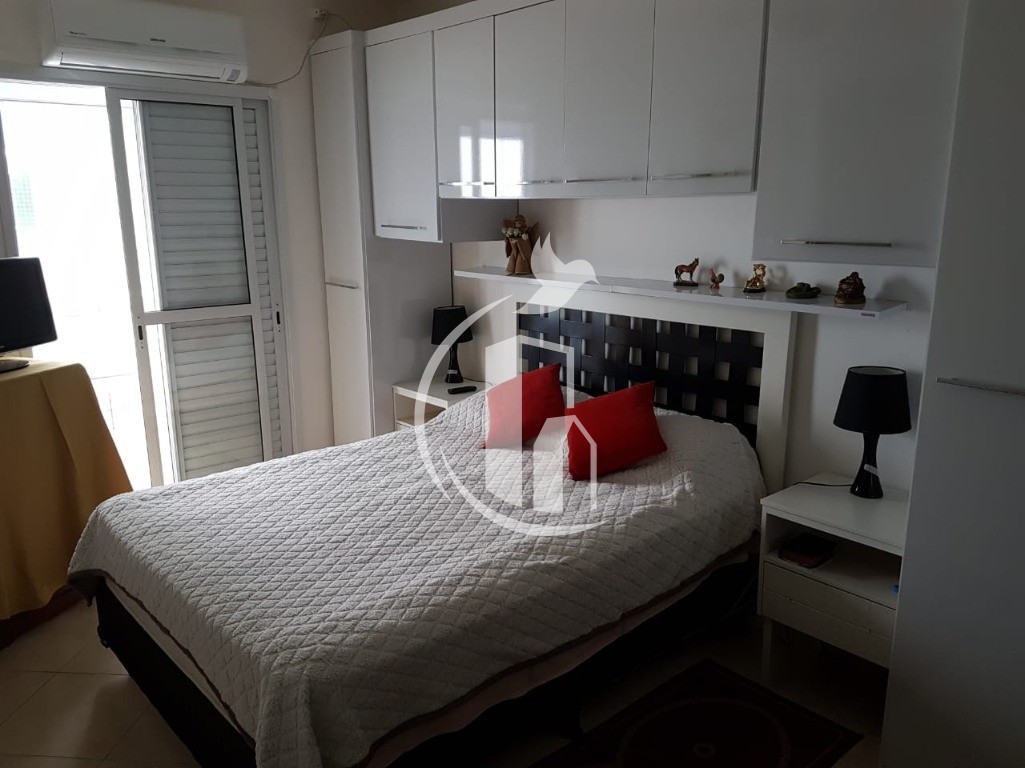 Apartamento à venda com 2 quartos, 76m² - Foto 13