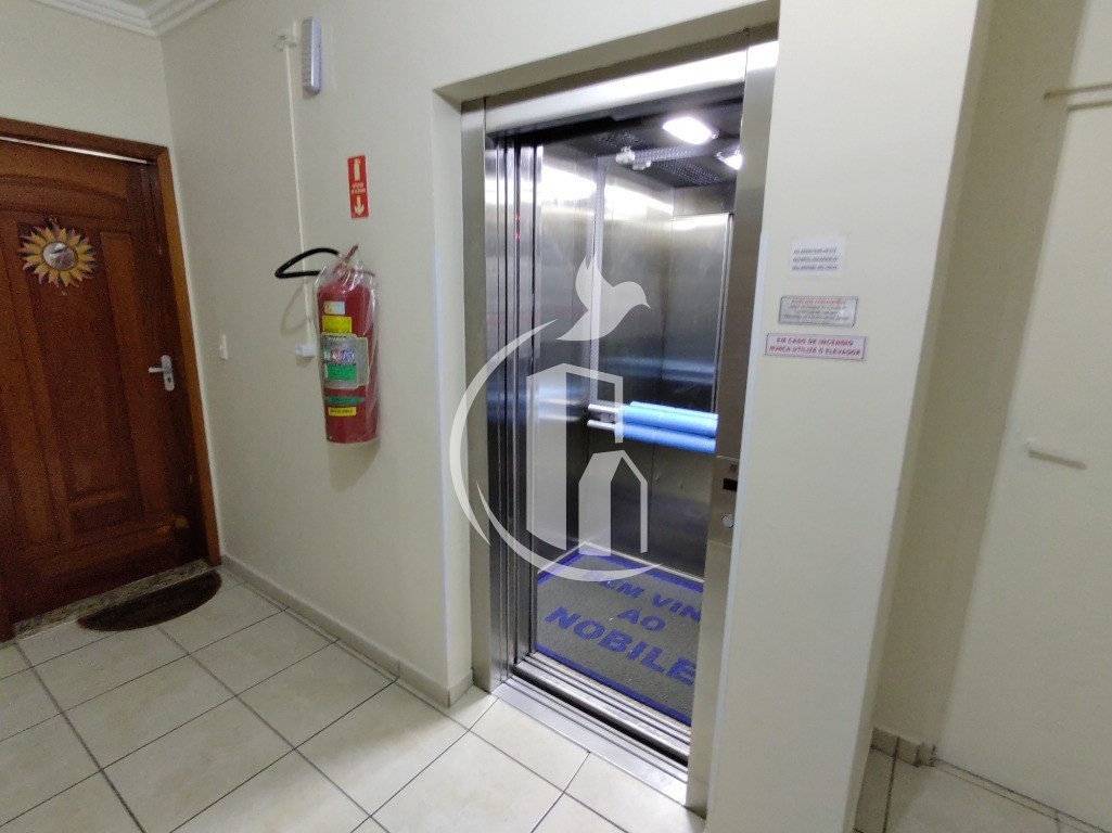 Apartamento à venda com 2 quartos, 77m² - Foto 19