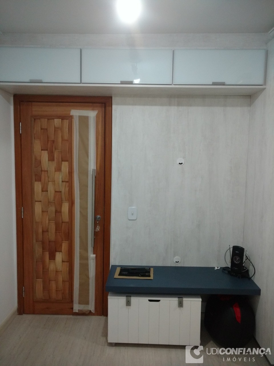 Apartamento à venda com 2 quartos, 50m² - Foto 2