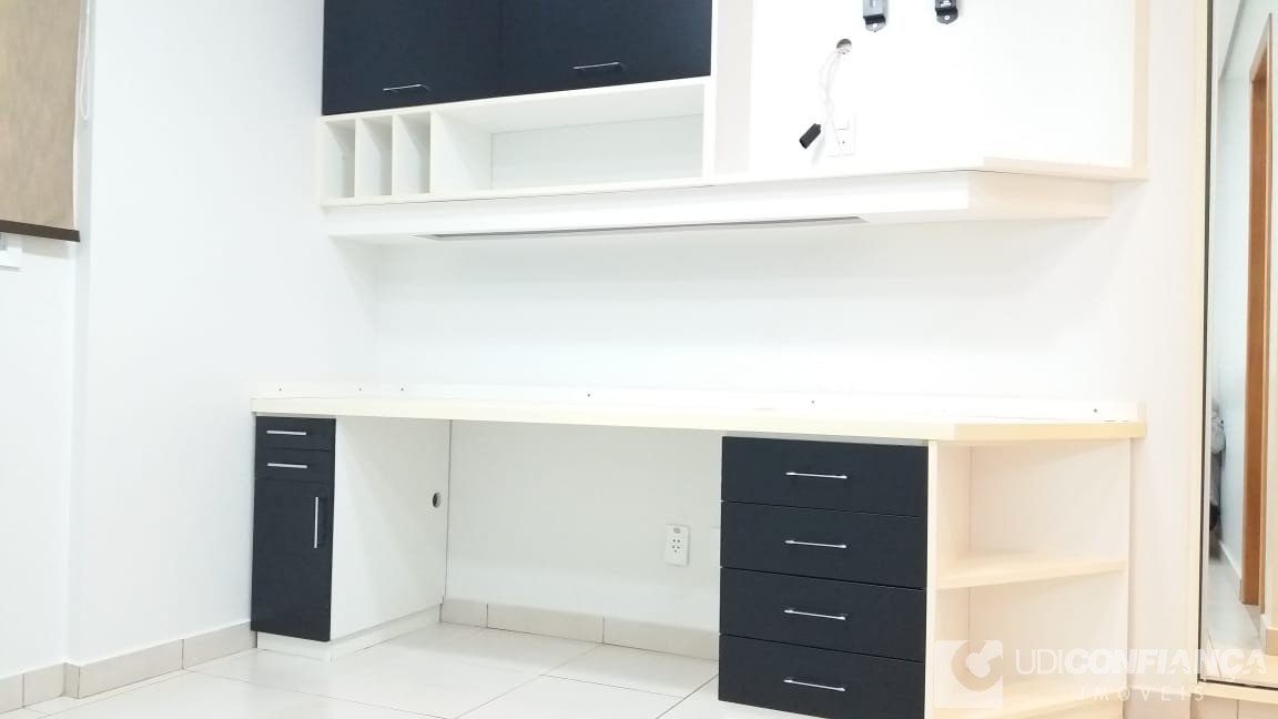 Apartamento à venda com 3 quartos, 160m² - Foto 8