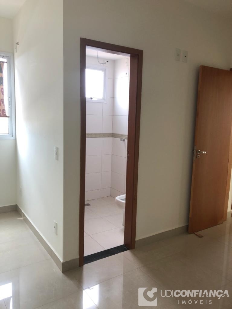 Apartamento à venda com 3 quartos, 79m² - Foto 9