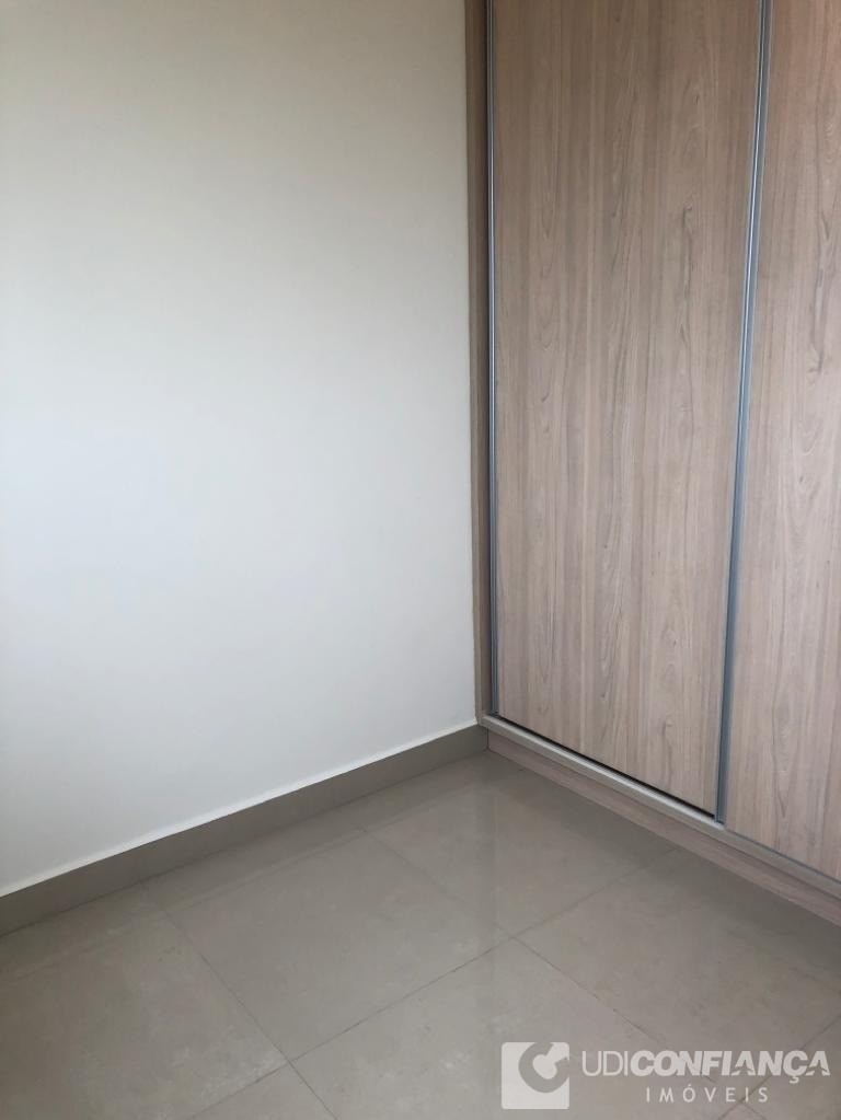 Apartamento à venda com 2 quartos, 57m² - Foto 5