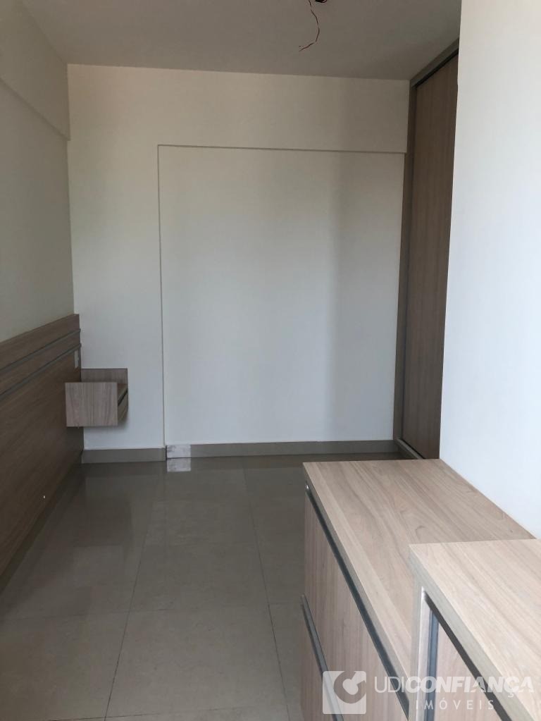 Apartamento à venda com 2 quartos, 57m² - Foto 7