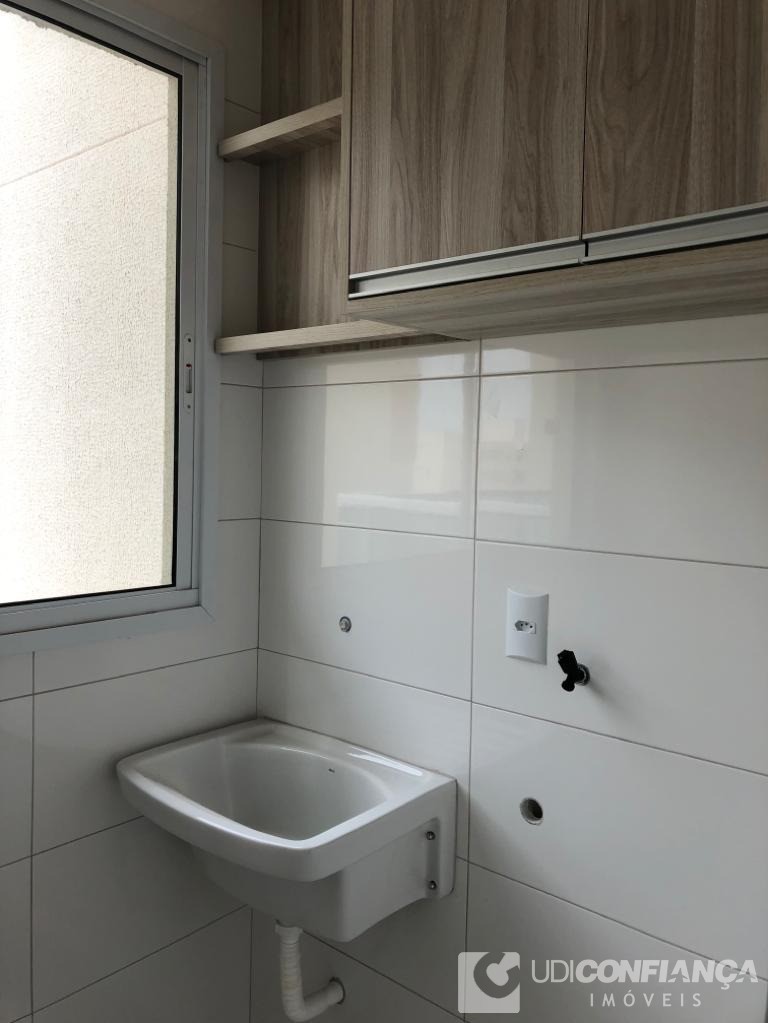 Apartamento à venda com 2 quartos, 57m² - Foto 12