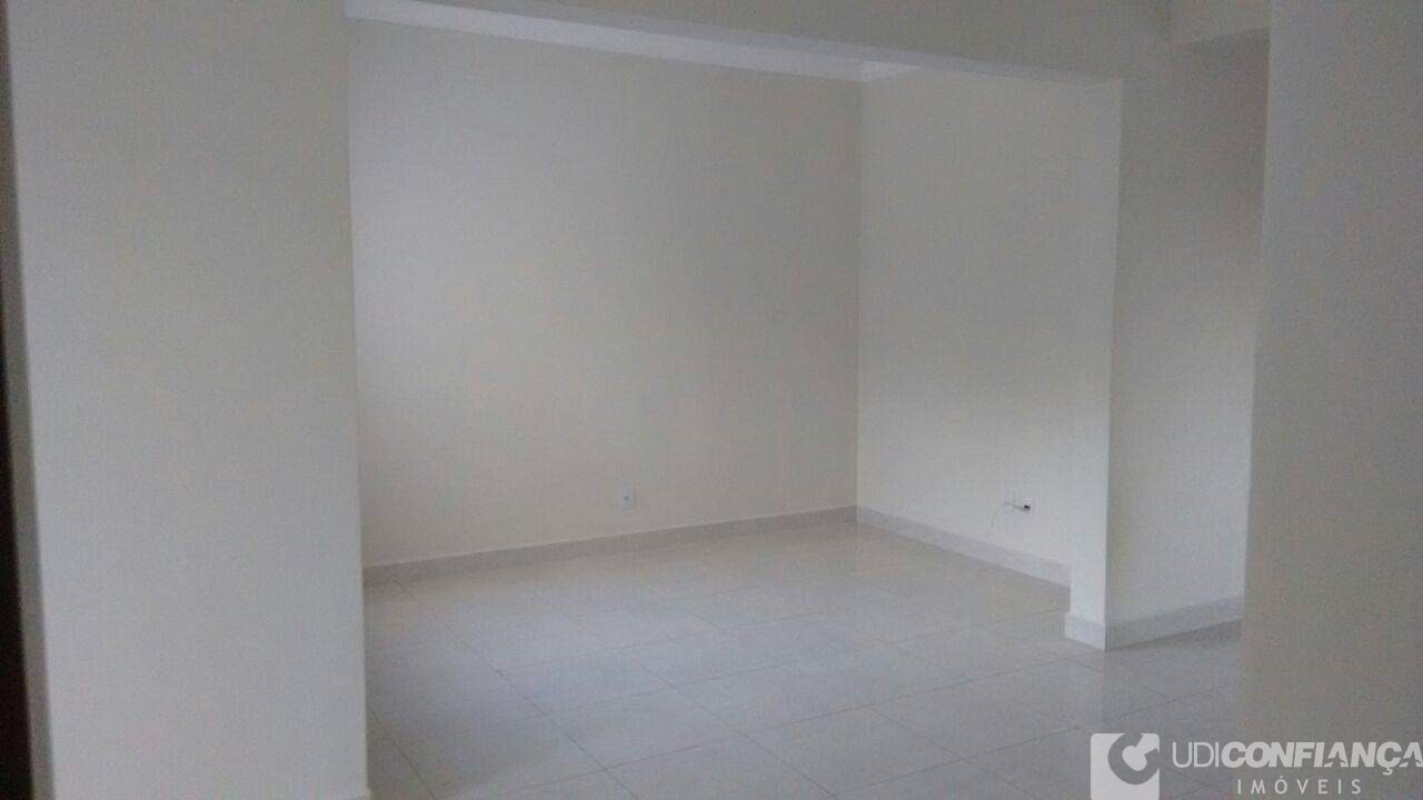 Apartamento à venda com 2 quartos, 68m² - Foto 8