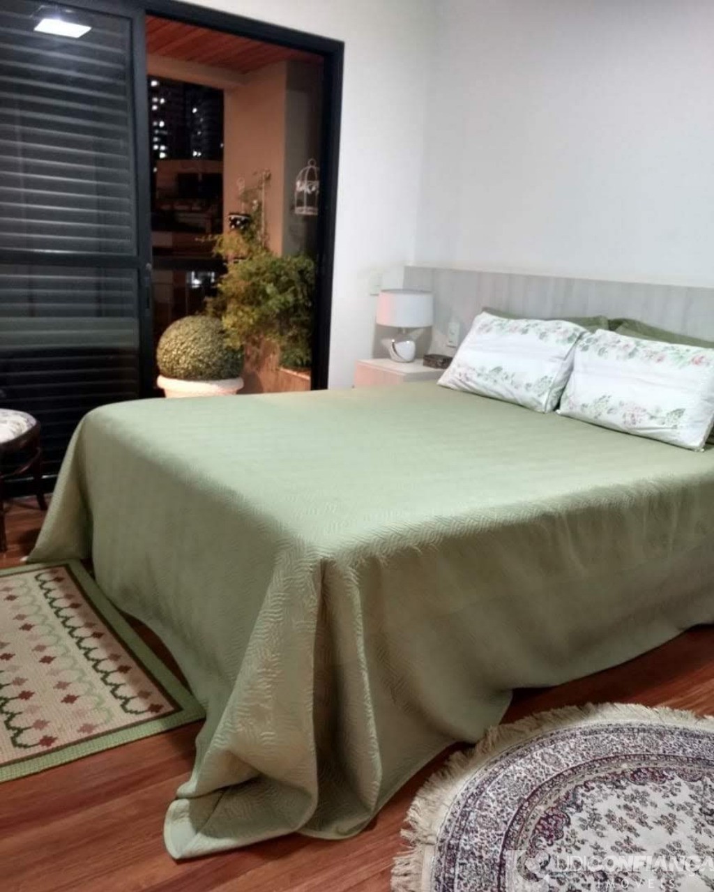 Apartamento à venda com 3 quartos, 120m² - Foto 7