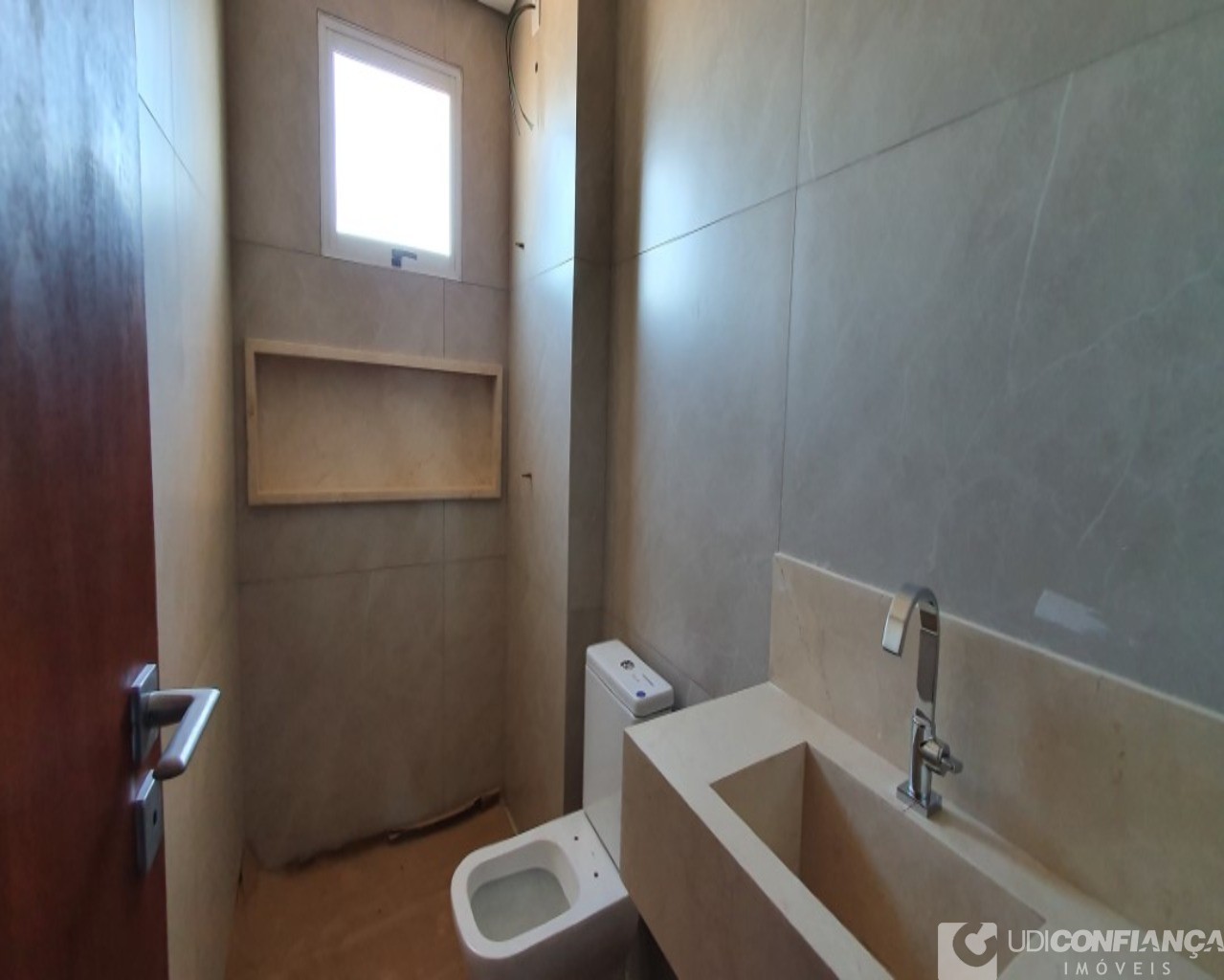 Apartamento à venda com 4 quartos, 218m² - Foto 14