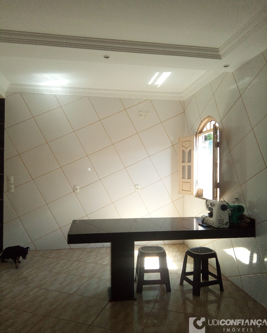 Casa à venda com 3 quartos, 180m² - Foto 17