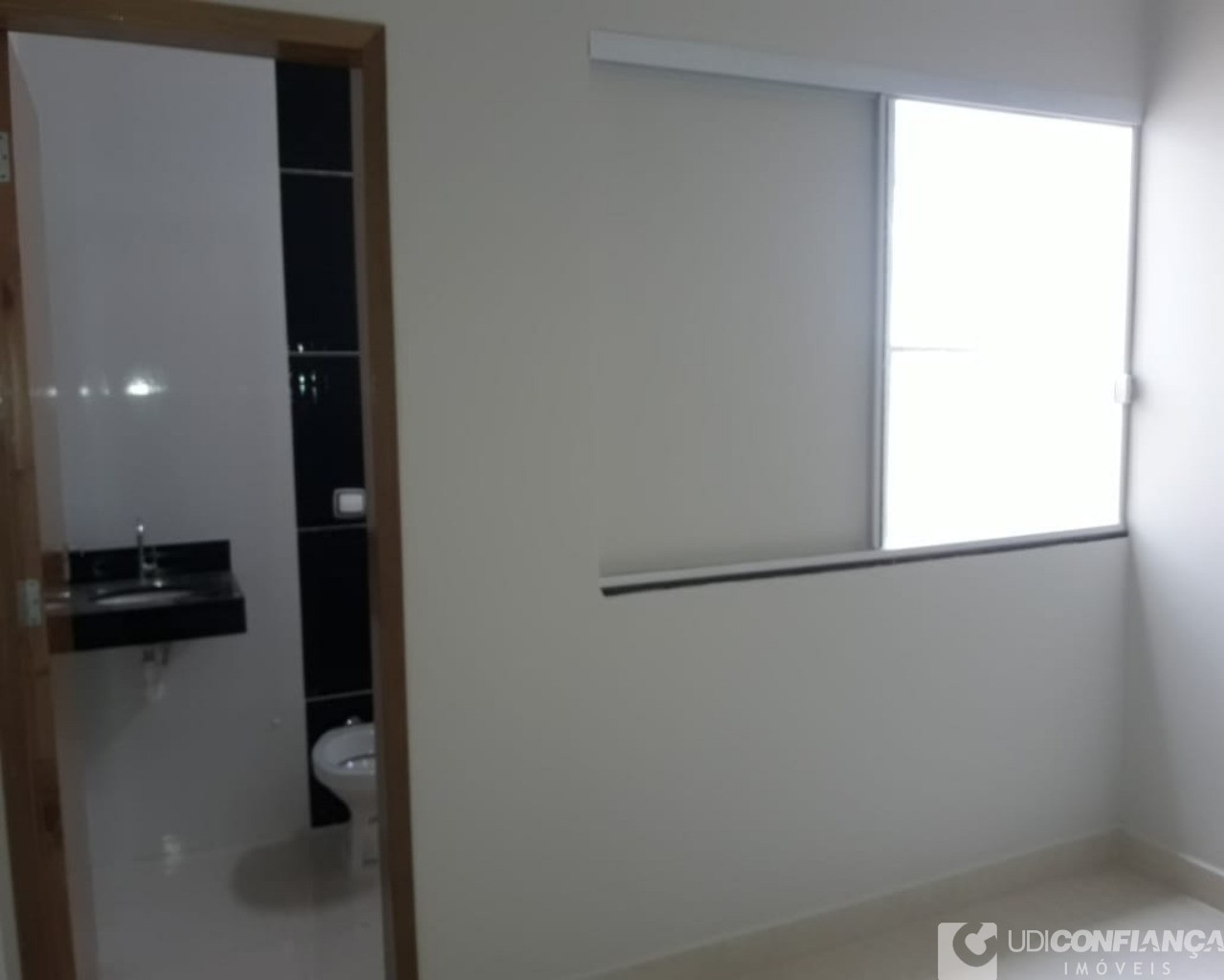 Apartamento à venda com 2 quartos, 75m² - Foto 10