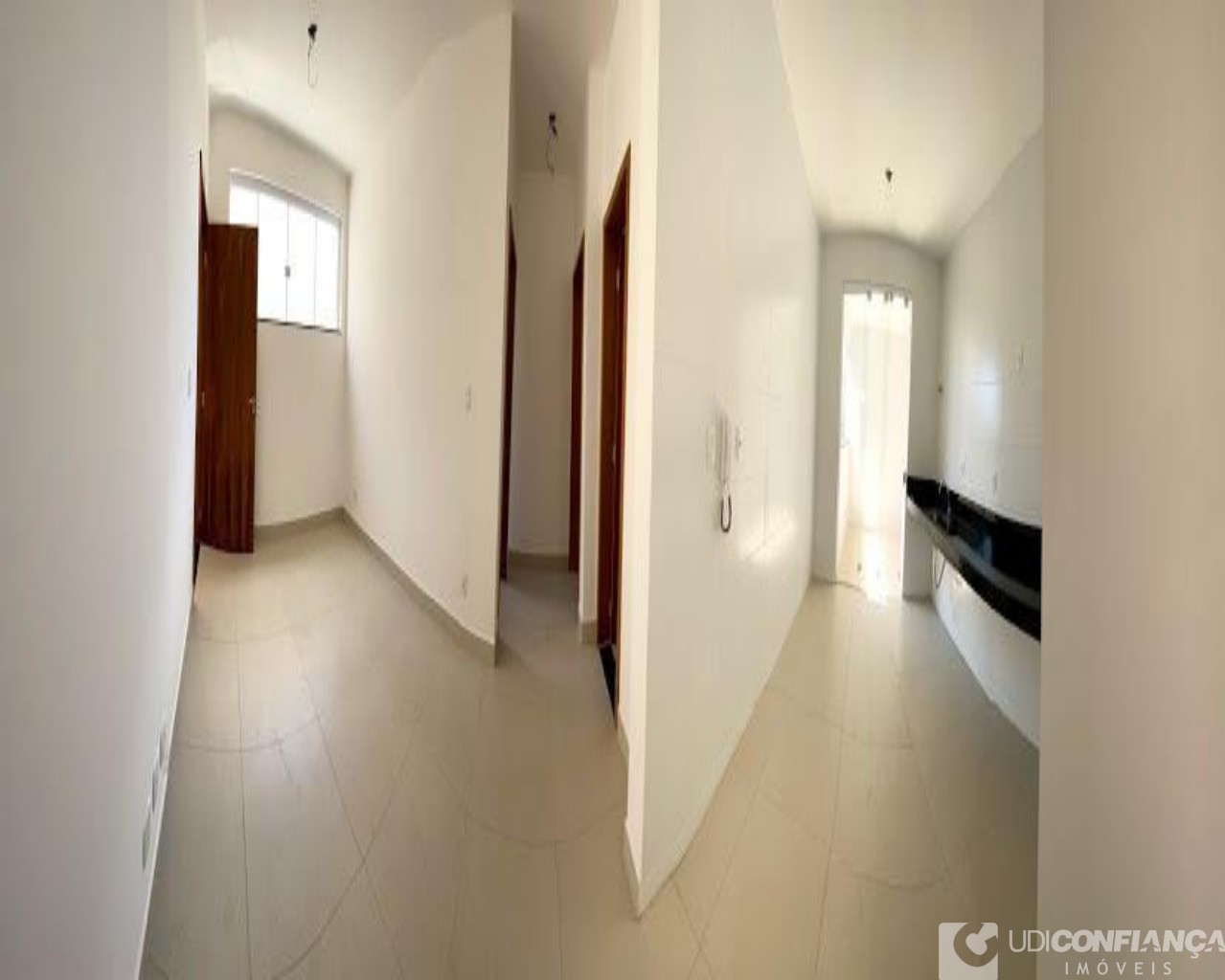 Apartamento à venda com 2 quartos, 62m² - Foto 1