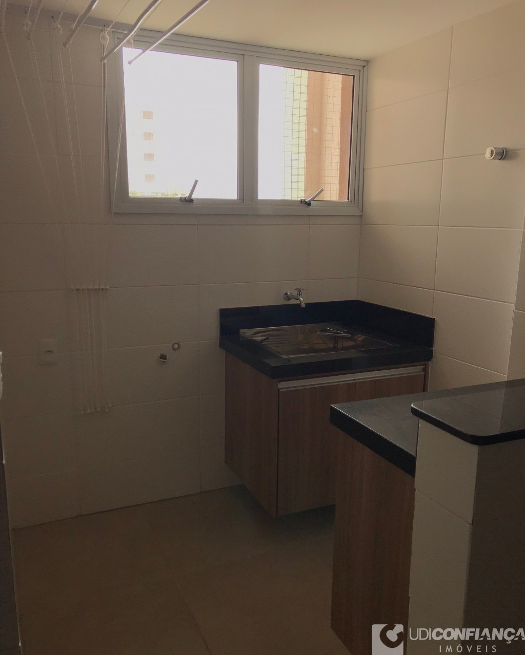 Apartamento à venda com 3 quartos, 94m² - Foto 5