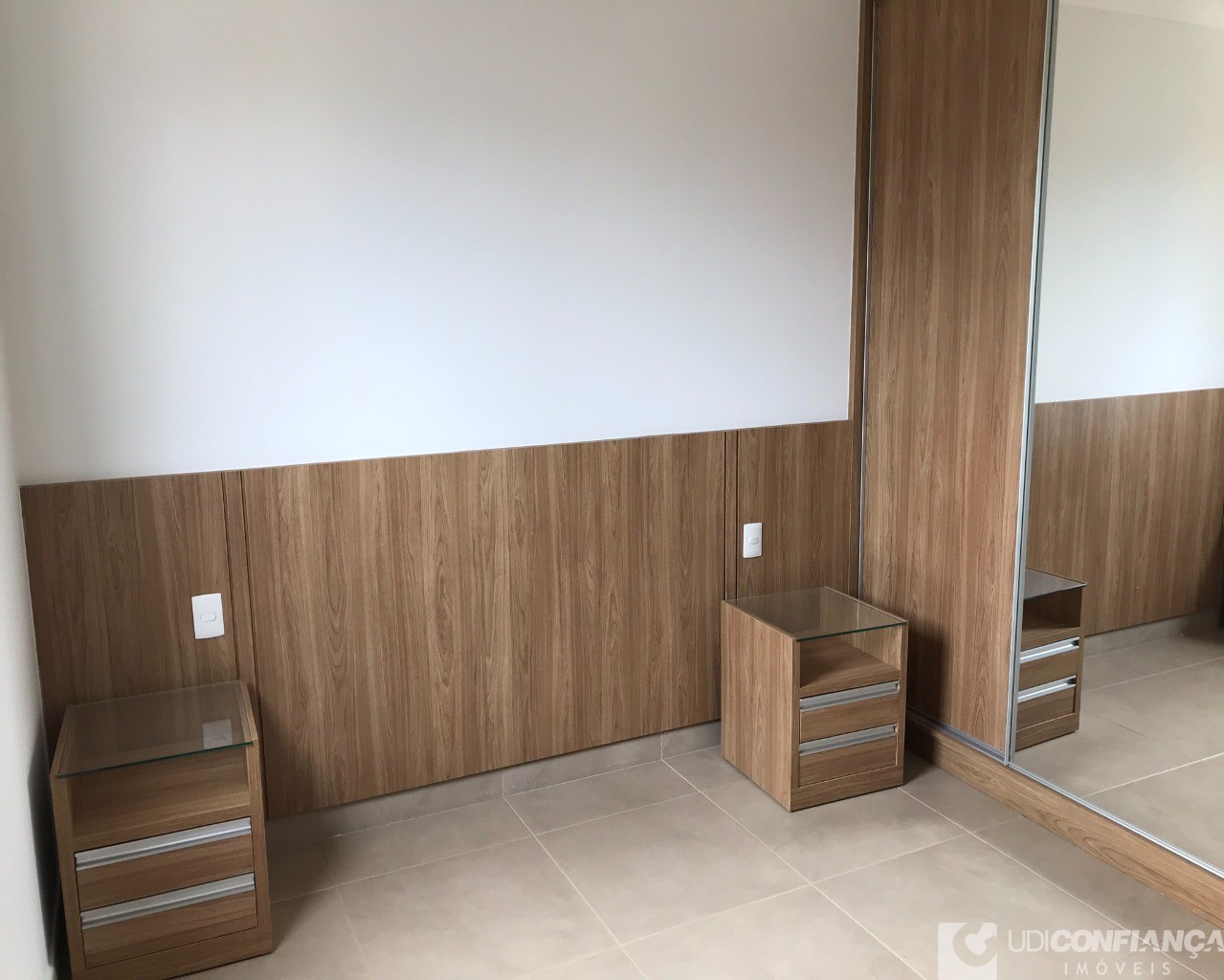 Apartamento à venda com 3 quartos, 94m² - Foto 13