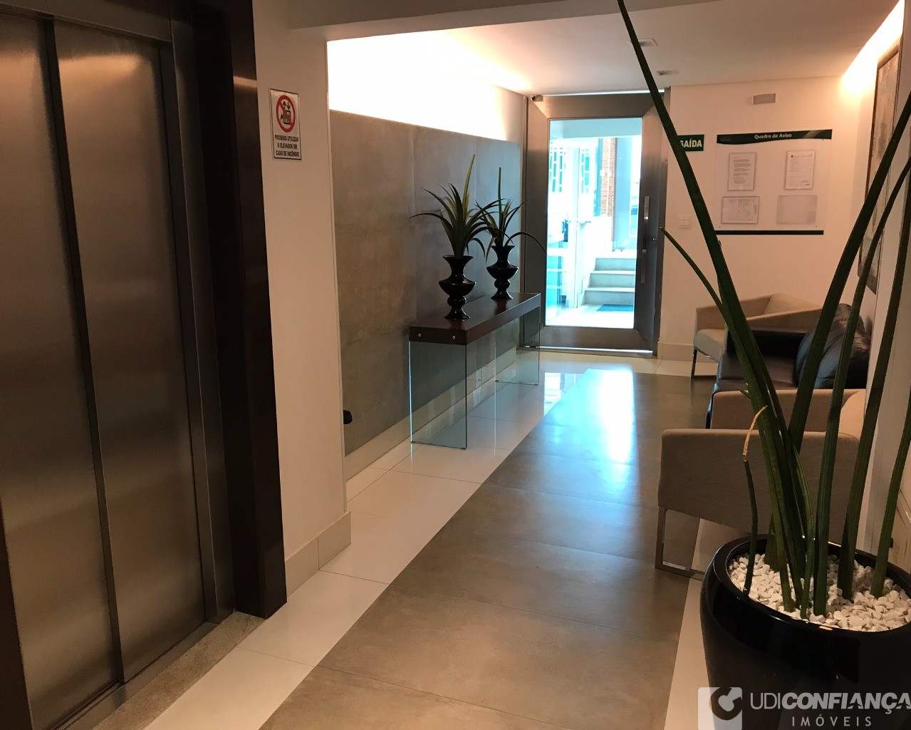 Apartamento à venda com 3 quartos, 94m² - Foto 16