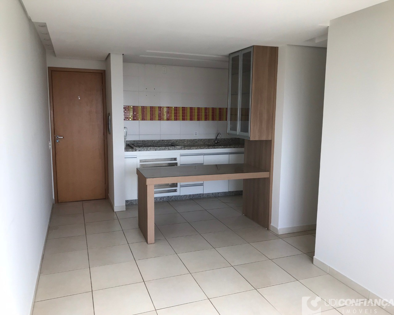 Apartamento à venda com 3 quartos, 61m² - Foto 1