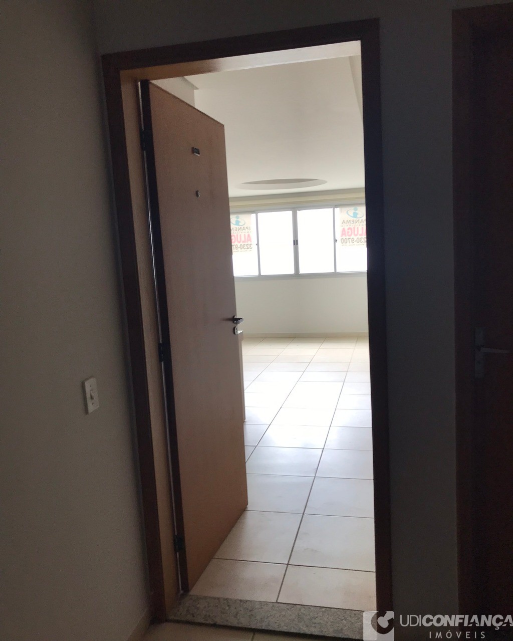 Apartamento à venda com 3 quartos, 61m² - Foto 4