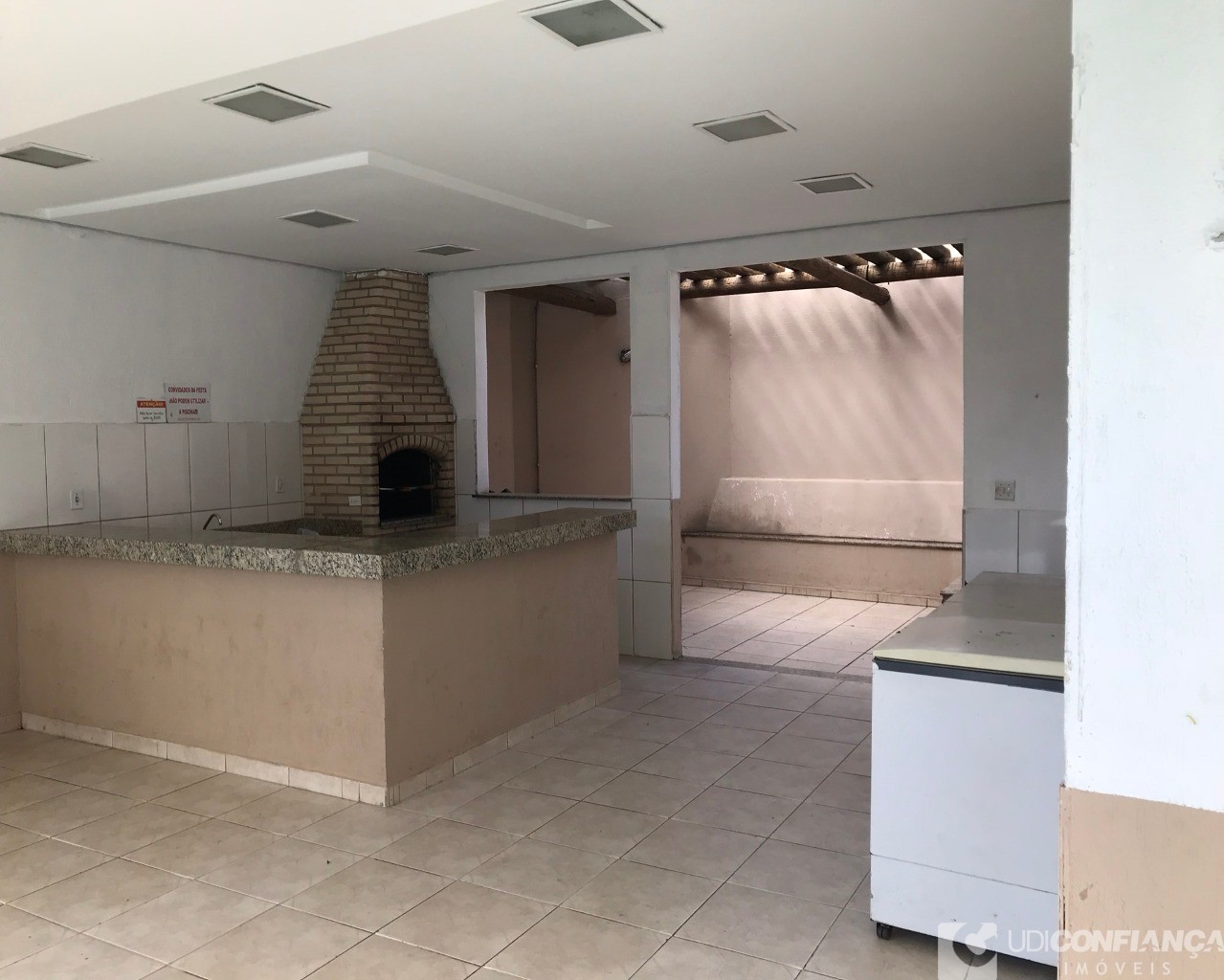 Apartamento à venda com 3 quartos, 61m² - Foto 15