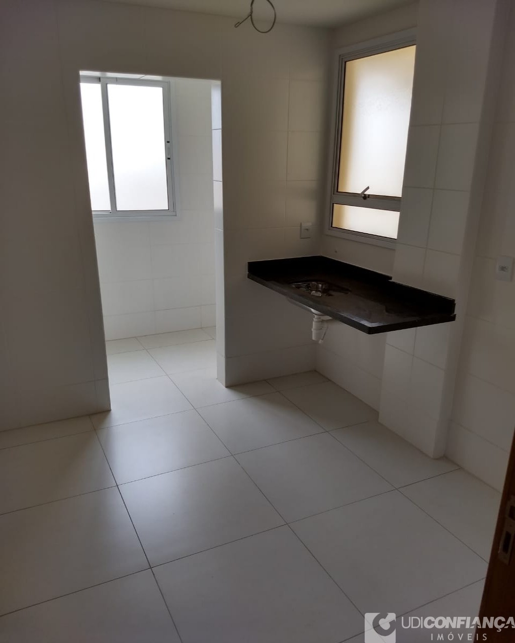 Apartamento à venda com 3 quartos, 63m² - Foto 1